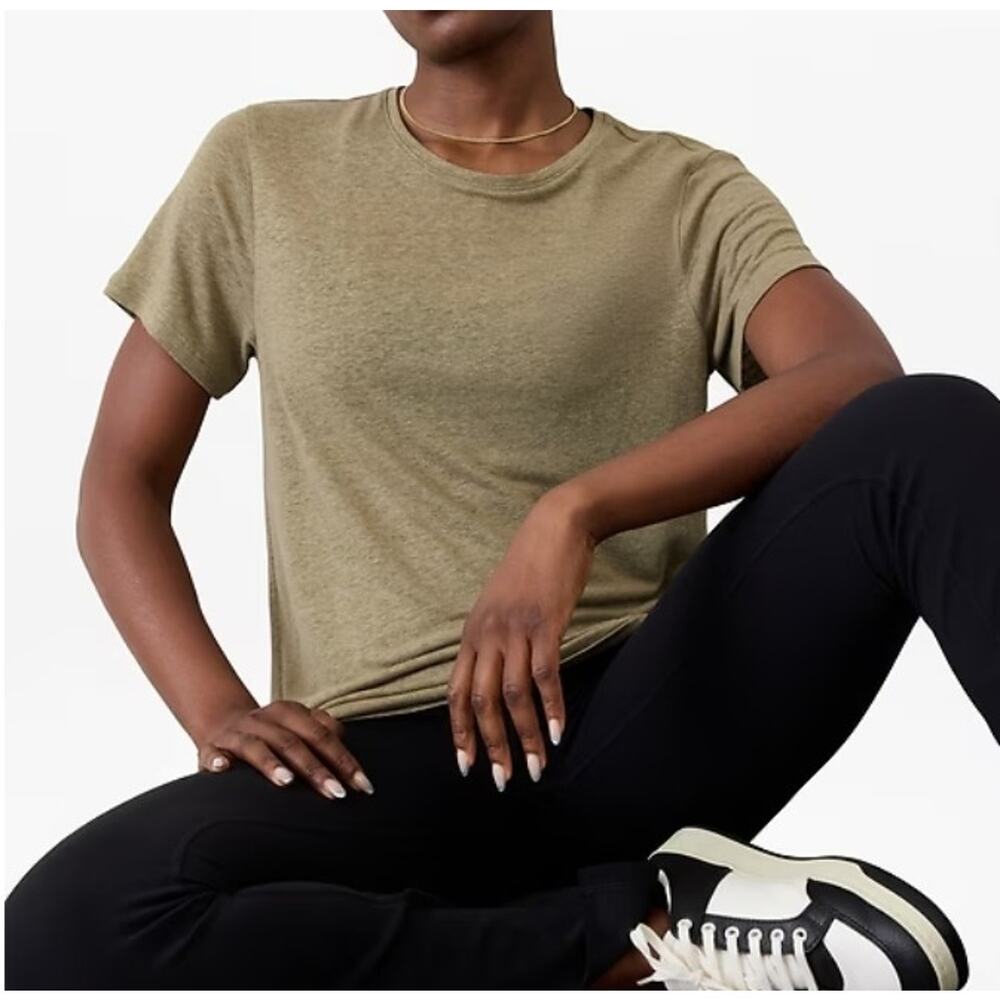 ATHLETA Olive Getaway Linen Blend Crew Neck Tee Short Sleeve Minimalist XS
